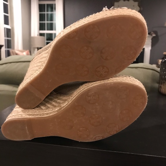 Tory Burch Jackie Espadrille wedges SIZE: 7 - Picture 4 of 4